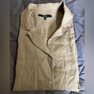 Linen xl short sleeve button down in safe green from Quince.